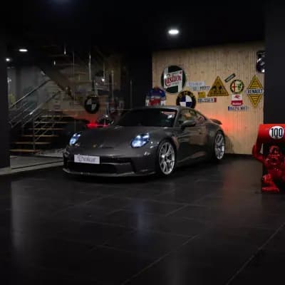 Vendo Porsche 992 2022 - 195000 EUR, 20350 km - AUTO.MOTO.pt