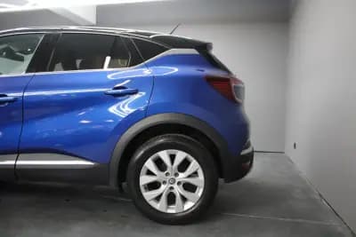 Vendo Renault Captur 2021 - 21500 EUR, 54000 km - AUTO.MOTO.pt