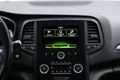 Vendo Renault Mégane Sport Tourer 2017 - 14950 EUR, 84000 km - AUTO.MOTO.pt