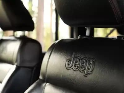 Sell Jeep Wrangler Unlimited 2013 - 46500 EUR, 154453 km - AUTO.MOTO.pt