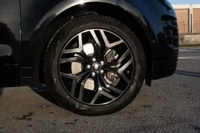 Vendo Land Rover Range Rover Evoque 2020 - 32999 EUR, 93000 km - AUTO.MOTO.pt