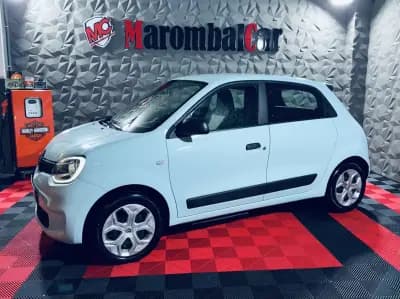 Vendo Renault Twingo 2023 - 16990 EUR, 16461 km - AUTO.MOTO.pt