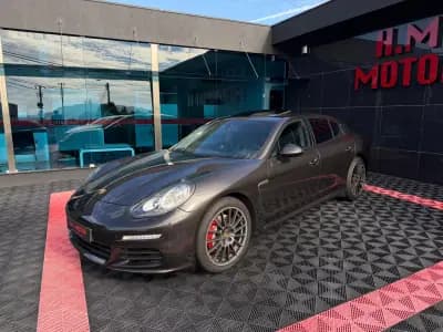 Sell Porsche Panamera 2014 - 47900 EUR, 123000 km - AUTO.MOTO.pt