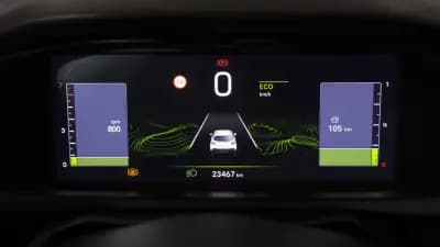 Vendo Jeep Avenger 2024 - 20900 EUR, 23500 km - AUTO.MOTO.pt