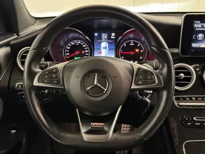 Vendo Mercedes-Benz GLC 250 2018 - 22890 EUR, 313000 km - AUTO.MOTO.pt