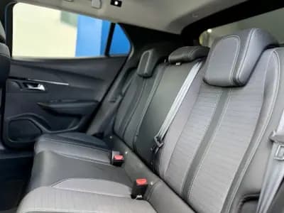 Vendo Peugeot 2008 2022 - 17950 EUR, 59000 km - AUTO.MOTO.pt