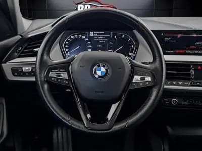 Vendo BMW 116 2021 - 22450 EUR, 94000 km - AUTO.MOTO.pt