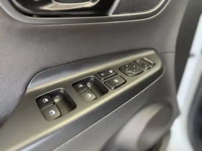 Sell Hyundai Kauai 2019 - 15450 EUR, 78421 km - AUTO.MOTO.pt