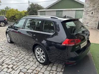 Sell Volkswagen Golf Variant 2015 - 12750 EUR, 160000 km - AUTO.MOTO.pt