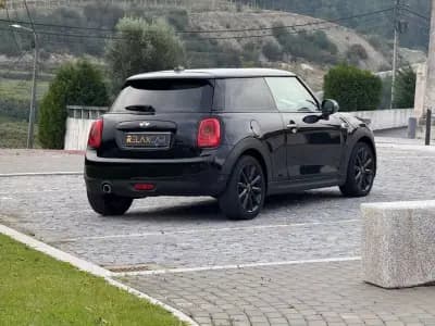 Vendo MINI 2017 - 14999 EUR, 131500 km - AUTO.MOTO.pt