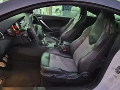 Vendo Peugeot RCZ 2015 - 16900 EUR, 79367 km - AUTO.MOTO.pt