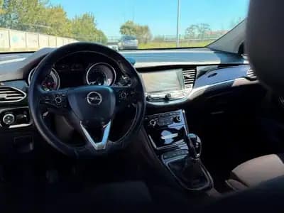 Vendo Opel Astra Sports Tourer 2016 - 9990 EUR, 170000 km - AUTO.MOTO.pt