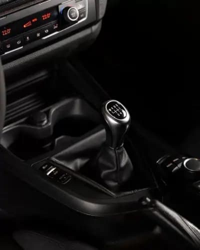 Vendo BMW 118 2013 - 15950 EUR, 161000 km - AUTO.MOTO.pt