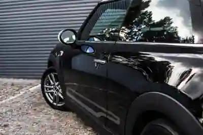 Vendo MINI One 2018 - 17750 EUR, 39750 km - AUTO.MOTO.pt