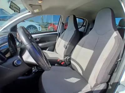 Sell Citroën C1 2018 - 8960 EUR, 70600 km - AUTO.MOTO.pt