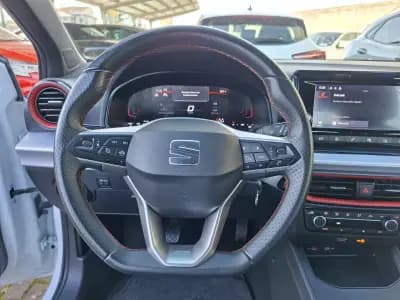 Sell SEAT Ibiza 2023 - 18250 EUR, 32700 km - AUTO.MOTO.pt