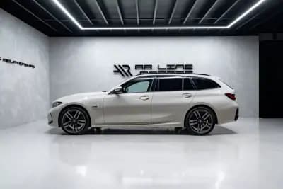 Vendo BMW 330 2023 - 43950 EUR, 44000 km - AUTO.MOTO.pt