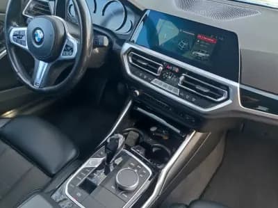 Vendo BMW 318 2020 - 26500 EUR, 166500 km - AUTO.MOTO.pt