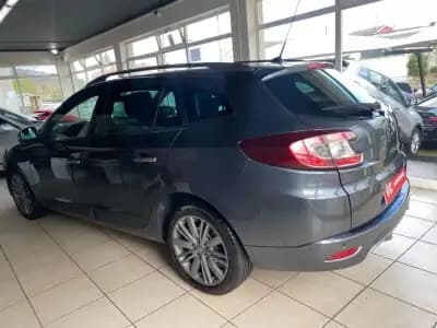 Sell Renault Mégane Sport Tourer 2010 - 4990 EUR, 340390 km - AUTO.MOTO.pt