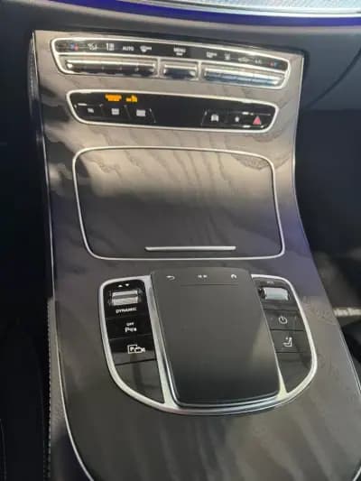 Sell Mercedes-Benz E 300 2021 - 39990 EUR, 84362 km - AUTO.MOTO.pt