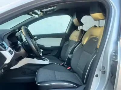 Sell Renault Clio 2023 - 14500 EUR, 80483 km - AUTO.MOTO.pt