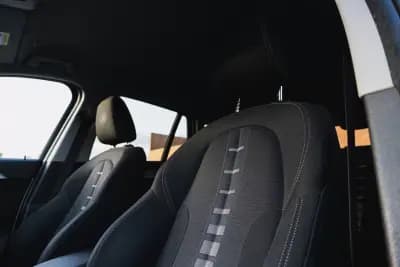 Vendo BMW X1 2022 - 24000 EUR, 107300 km - AUTO.MOTO.pt