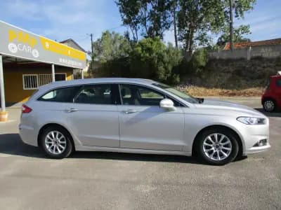 Vendo Ford Mondeo SW 2017 - 12750 EUR, 152000 km - AUTO.MOTO.pt