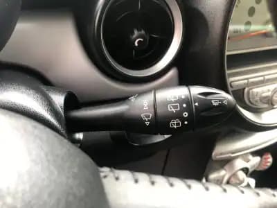 Vendo MINI 2008 - 7999 EUR, 300000 km - AUTO.MOTO.pt