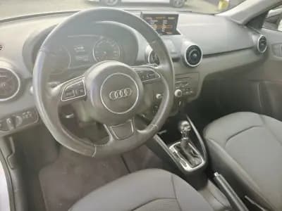 Vendo Audi A1 Sportback 2013 - 13650 EUR, 133563 km - AUTO.MOTO.pt