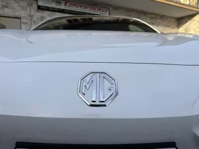 Vendo MG MG4 2023 - 18990 EUR, 59000 km - AUTO.MOTO.pt