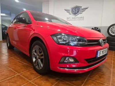 Vendo Volkswagen Polo 2018 - 16480 EUR, 138507 km - AUTO.MOTO.pt