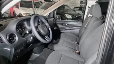 Sell Mercedes-Benz Vito Tourer 2023 - 46900 EUR, 102525 km - AUTO.MOTO.pt