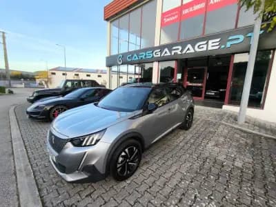 Vendo Peugeot e-2008 2023 - 23890 EUR, 9100 km - AUTO.MOTO.pt