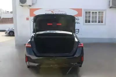 Sell BMW 520 2024 - 59480 EUR, 24831 km - AUTO.MOTO.pt