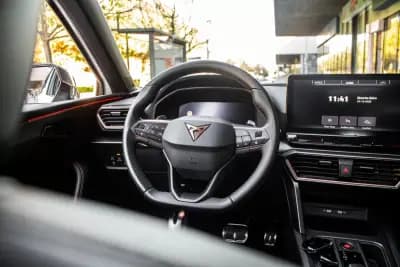 Vendo Cupra Leon ST 2023 - 31750 EUR, 13267 km - AUTO.MOTO.pt