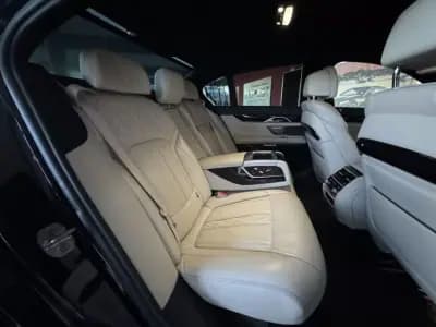 Vendo BMW 730 2017 - 44990 EUR, 79085 km - AUTO.MOTO.pt