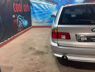 Vendo BMW 520 2001 - 3500 EUR, 359000 km - AUTO.MOTO.pt