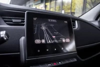 Sell Renault Zoe 2020 - 12900 EUR, 44743 km - AUTO.MOTO.pt