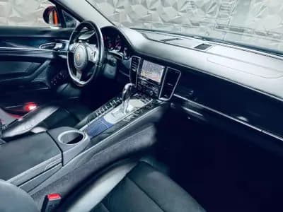 Vendo Porsche Panamera 2014 - 37990 EUR, 220436 km - AUTO.MOTO.pt