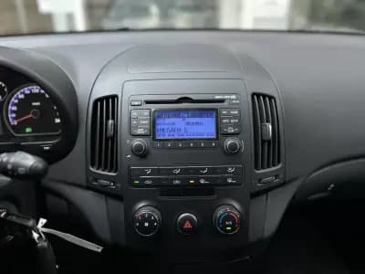 Sell Hyundai i30 2010 - 6990 EUR, 79000 km - AUTO.MOTO.pt