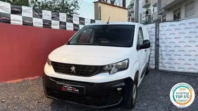 Vendo Peugeot Partner 2020 - 9900 EUR, 145000 km - AUTO.MOTO.pt
