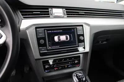 Vendo Volkswagen Passat 2021 - 21900 EUR, 22076 km - AUTO.MOTO.pt