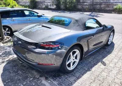 Vendo Porsche 718 Boxster 2019 - 64900 EUR, 68000 km - AUTO.MOTO.pt