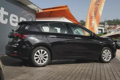 Sell Fiat Tipo 2019 - 13500 EUR, 64820 km - AUTO.MOTO.pt