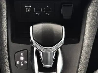 Vendo Renault Zoe 2020 - 16500 EUR, 105000 km - AUTO.MOTO.pt