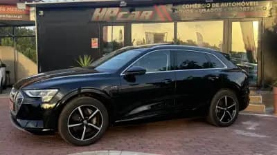 Vendo Audi e-tron 2019 - 27990 EUR, 99000 km - AUTO.MOTO.pt