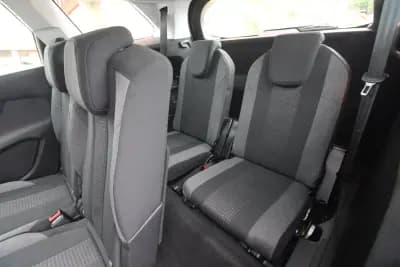 Sell Peugeot 5008 2019 - 16990 EUR, 120000 km - AUTO.MOTO.pt