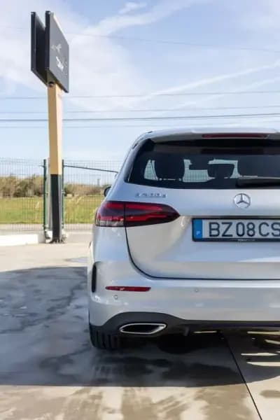 Vendo Mercedes-Benz B 200 2022 - 32900 EUR, 46000 km - AUTO.MOTO.pt