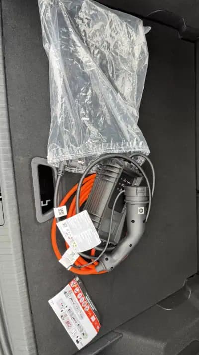 Sell Citroën e-C4 2022 - 21980 EUR, 44200 km - AUTO.MOTO.pt