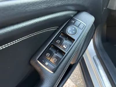 Sell Mercedes-Benz GLA 200 2015 - 20750 EUR, 124000 km - AUTO.MOTO.pt